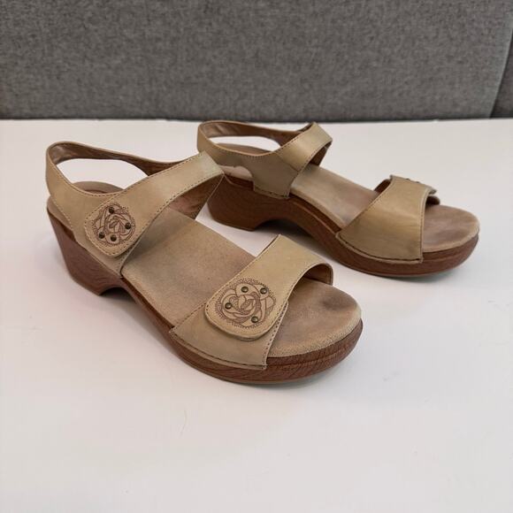 Dansko Shoes Womens 40 Beige Leather Sonnet Sandals Adjustable Ankle Strap - Picture 1 of 12